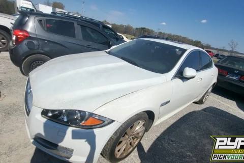 Photo of 2014 Jaguar Xf