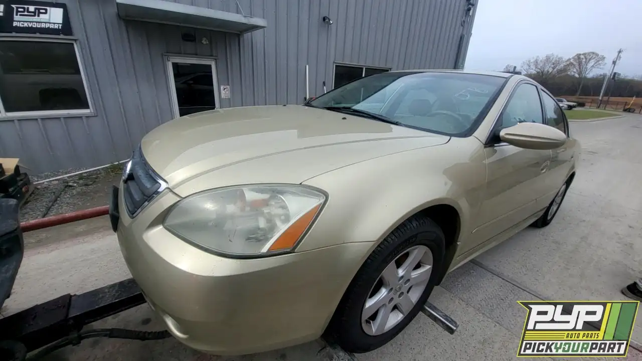 Photo of 2004 Nissan Altima