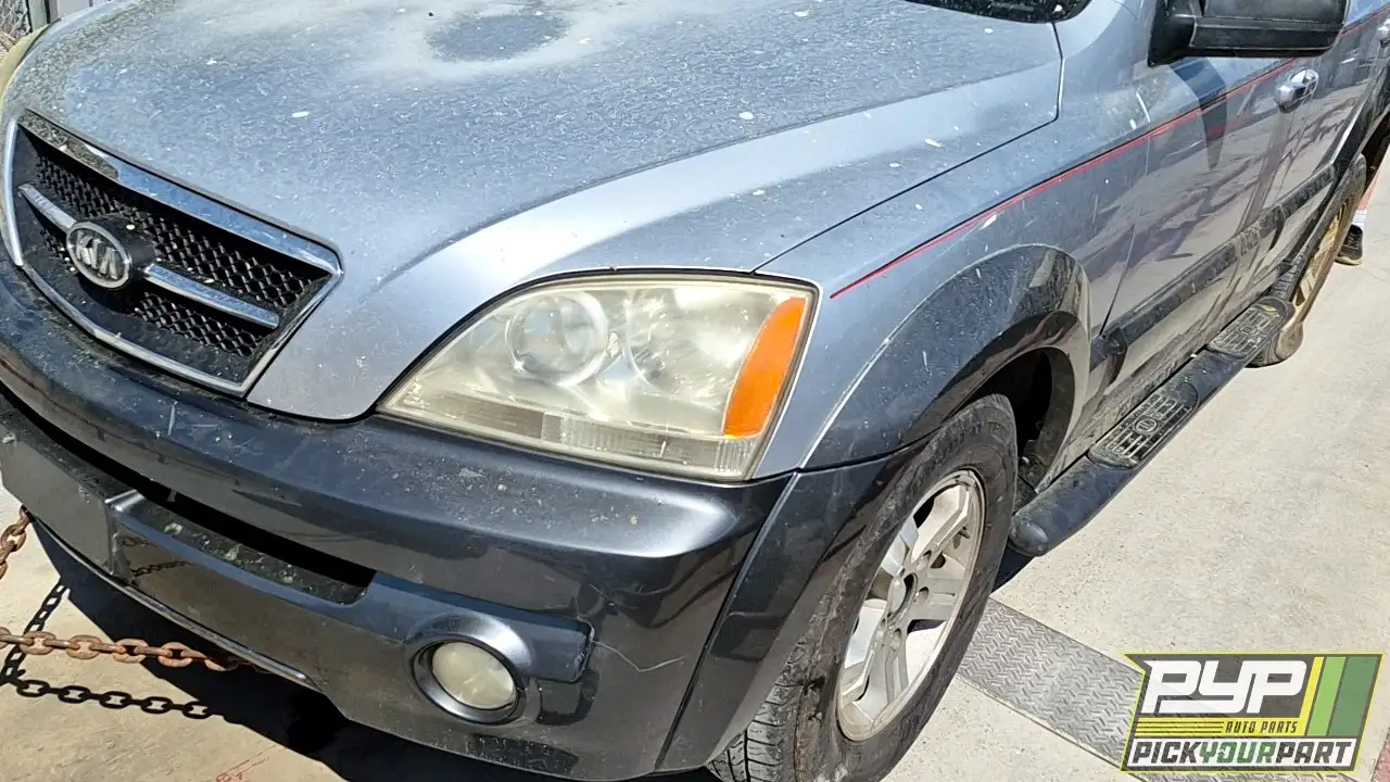 Photo of 2004 Kia Sorento