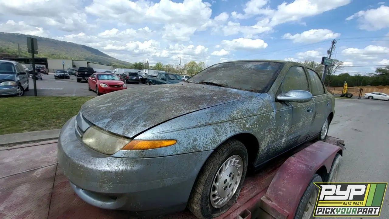 Photo of 2001 Saturn L200
