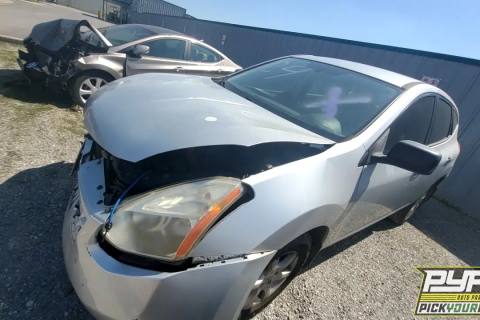 Photo of 2010 Nissan Rogue