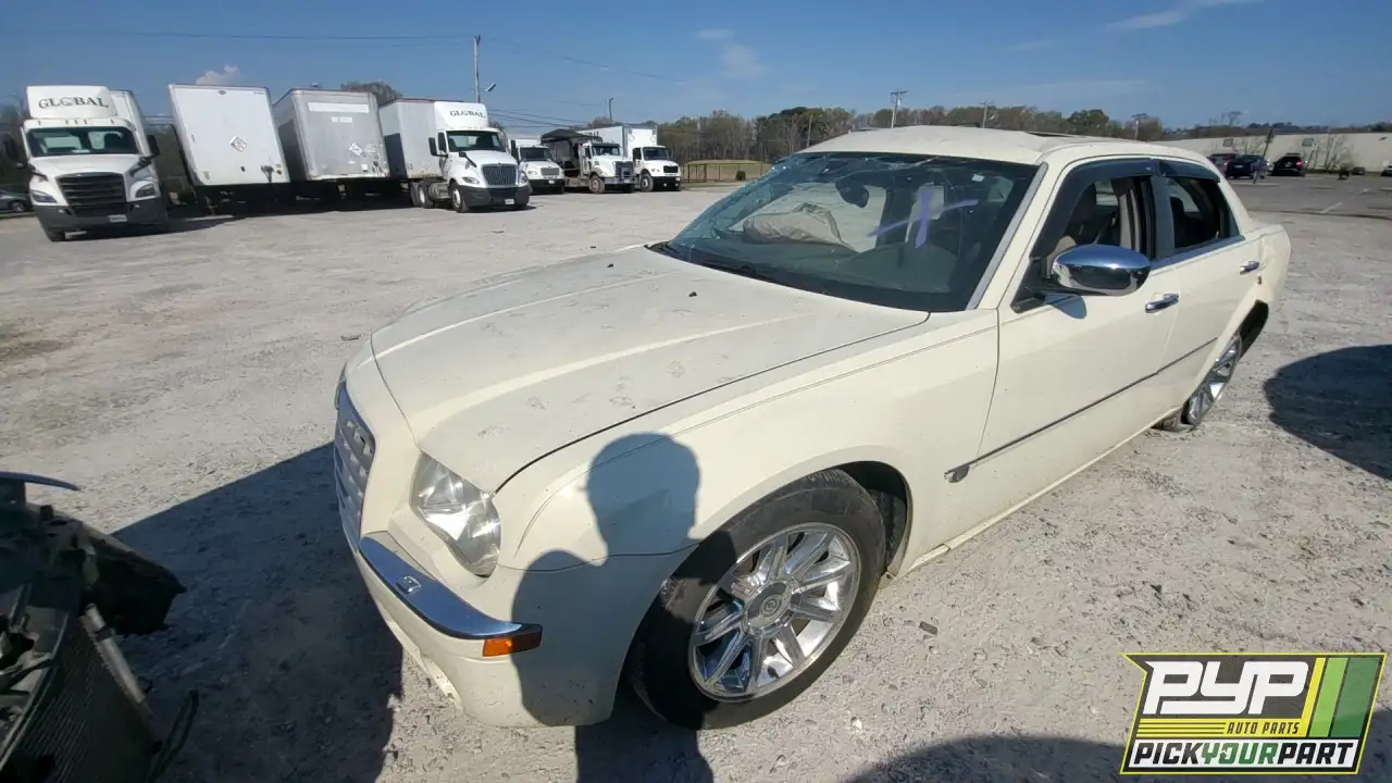 Photo of 2005 Chrysler 300