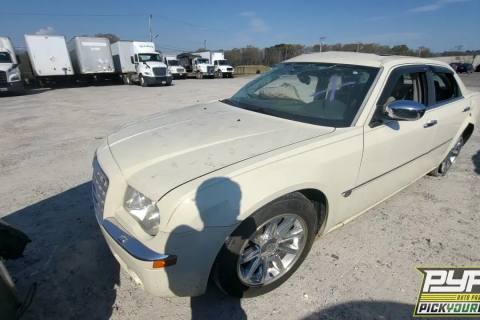Photo of 2005 Chrysler 300