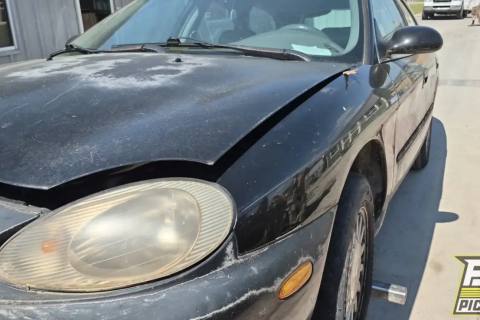 Photo of 1997 Mercury Sable