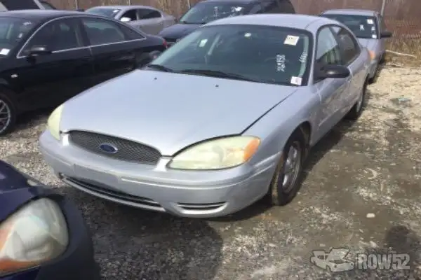 Photo of 2007 Ford Taurus