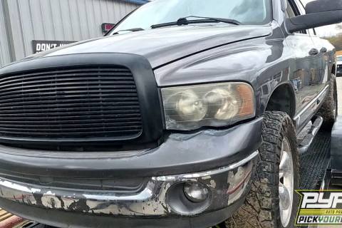 Photo of 2002 Dodge Ram 1500