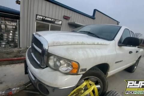 Photo of 2003 Dodge Ram 1500