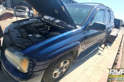 Photo of 2002 Chevrolet Trailblazer
