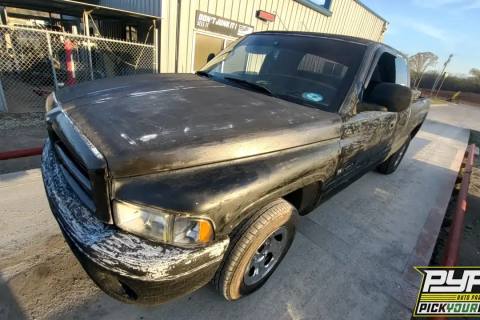 Photo of 2001 Dodge Ram 1500