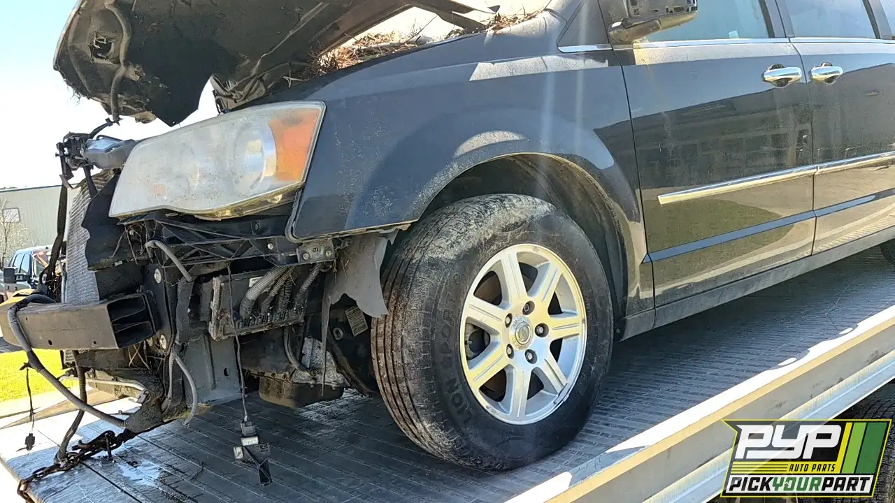 Photo of 2009 Chrysler Town & Country
