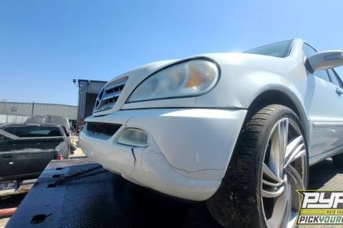 Photo of 2003 Mercedes-Benz Ml320