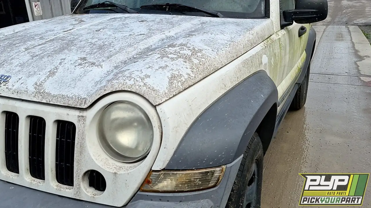 Photo of 2005 Jeep Liberty