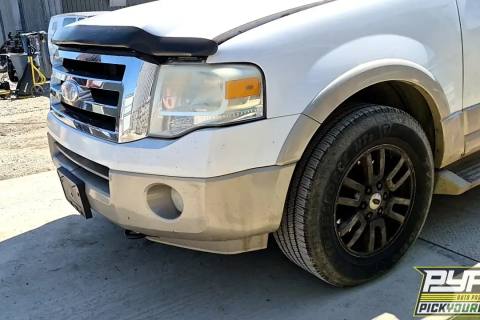 Photo of 2010 Ford Expedition