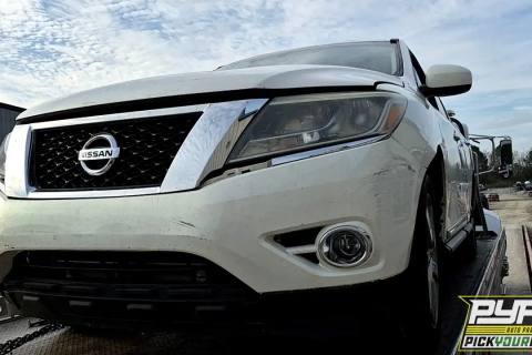 Photo of 2013 Nissan Pathfinder
