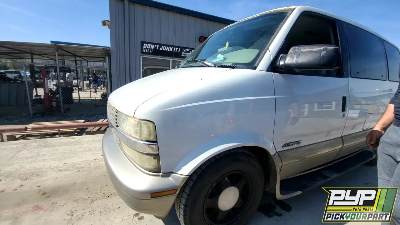 Photo of 2001 Chevrolet Astro