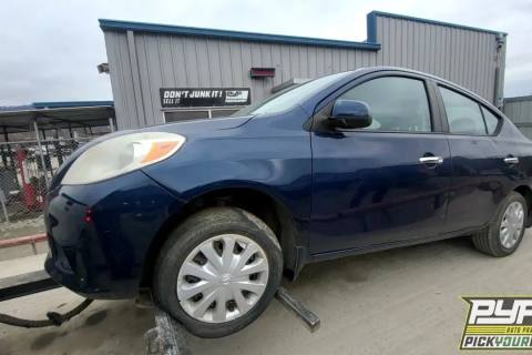 Photo of 2012 Nissan Versa