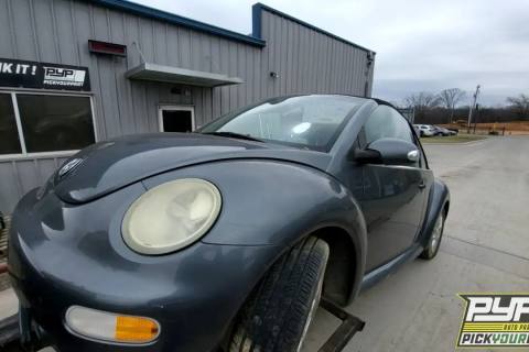 Photo of 2005 Volkswagen Beetle