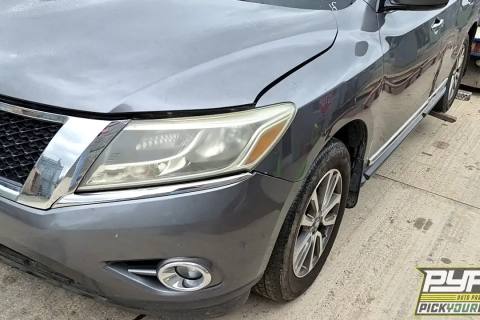 Photo of 2015 Nissan Pathfinder