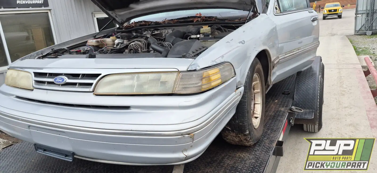 Photo of 1996 Ford Crown Victoria