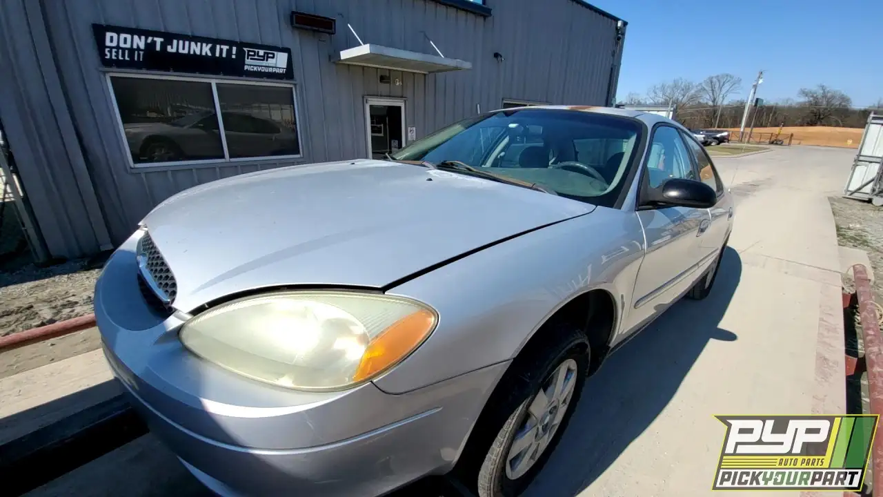 Photo of 2003 Ford Taurus