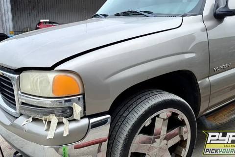 Photo of 2003 Gmc Yukon