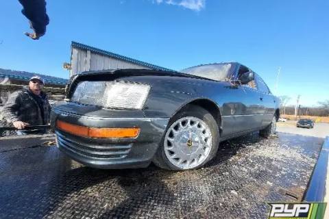 Photo of 1992 Lexus Ls400