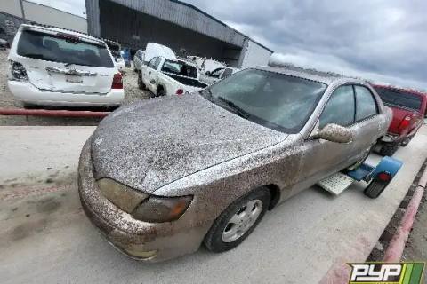 Photo of 1999 Lexus Es300