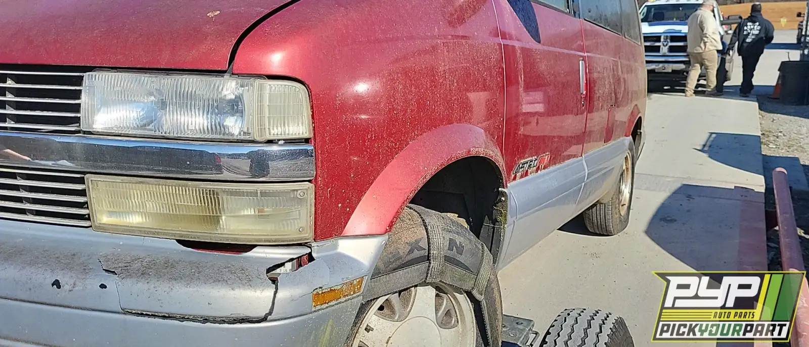 Photo of 1999 Chevrolet Astro
