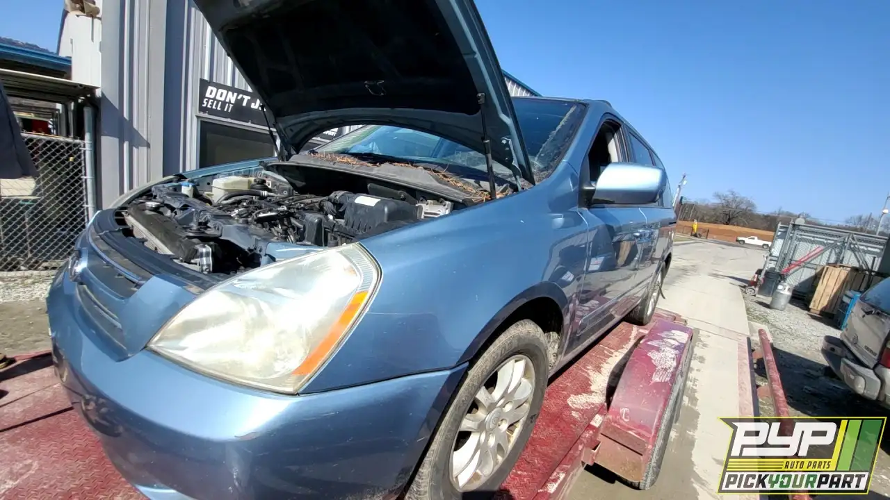 Photo of 2006 Kia Sedona