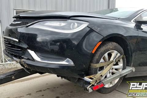 Photo of 2017 Chrysler 200