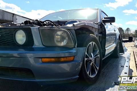 Photo of 2006 Ford Mustang