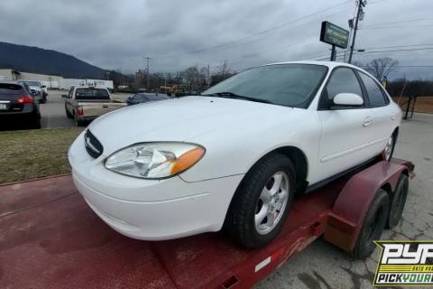 Photo of 2003 Ford Taurus