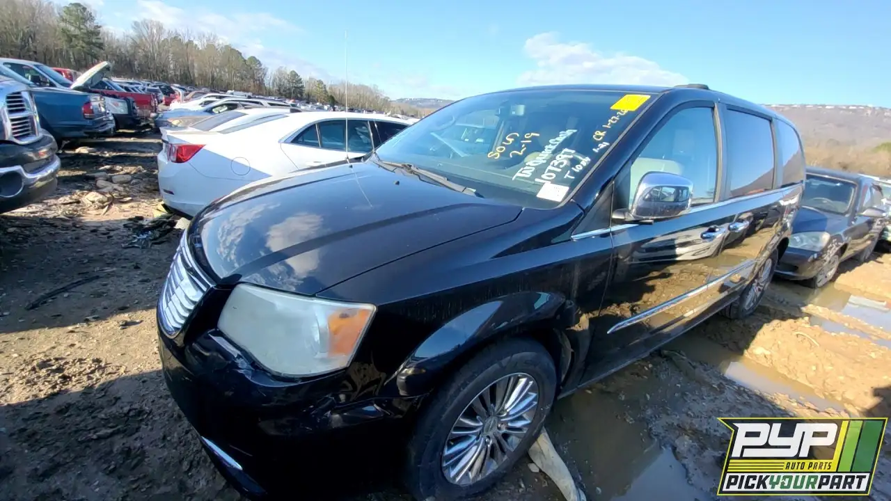 Photo of 2014 Chrysler Town & Country