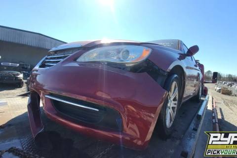 Photo of 2013 Chrysler 200