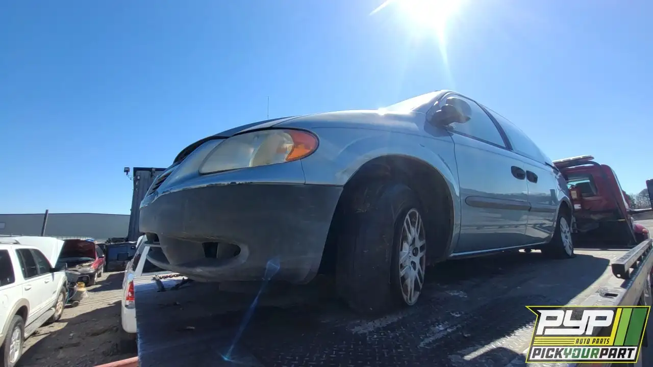 Photo of 2005 Dodge Caravan