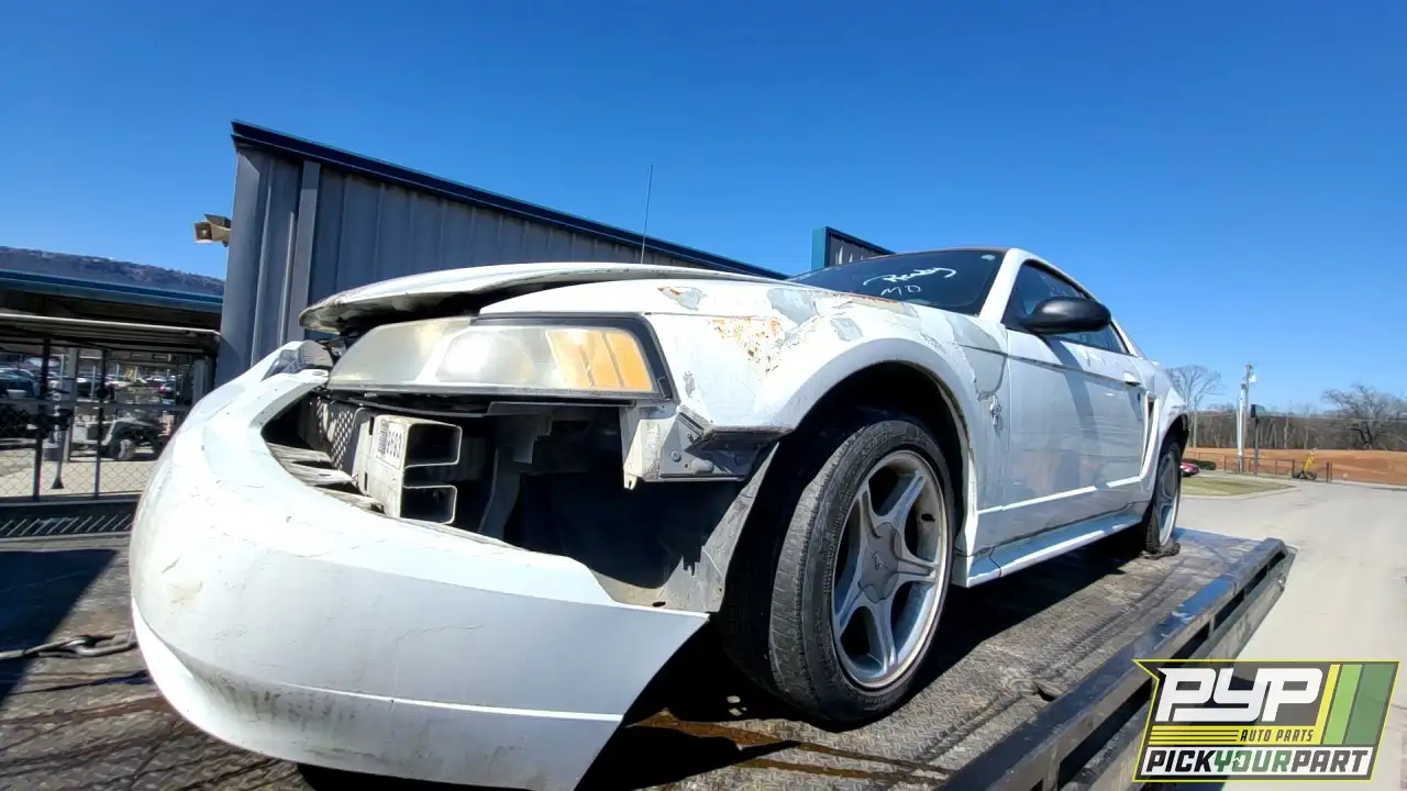 Photo of 2000 Ford Mustang