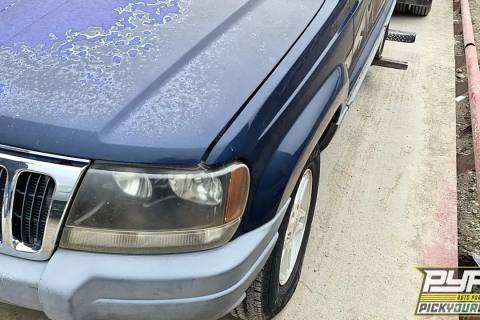 Photo of 2002 Jeep Grand Cherokee