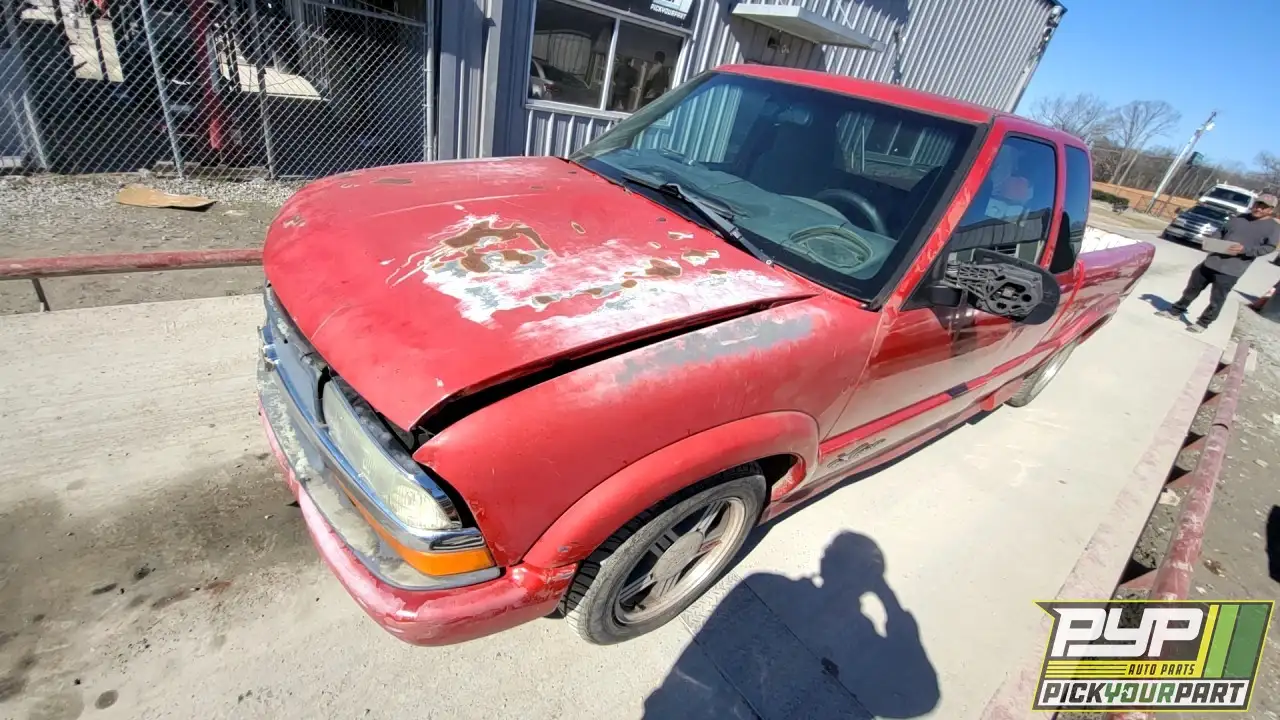 Photo of 2000 Chevrolet S10