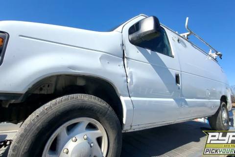 Photo of 2008 Ford E-150