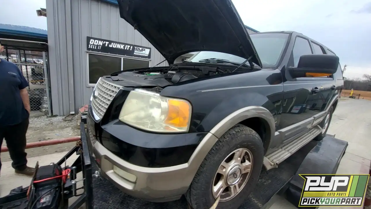 Photo of 2004 Ford Expedition