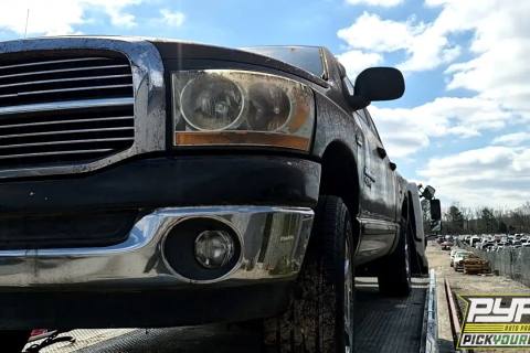 Photo of 2006 Dodge Ram 1500