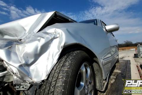 Photo of 2002 Mercedes-Benz E320