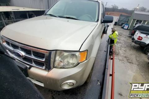 Photo of 2010 Ford Escape