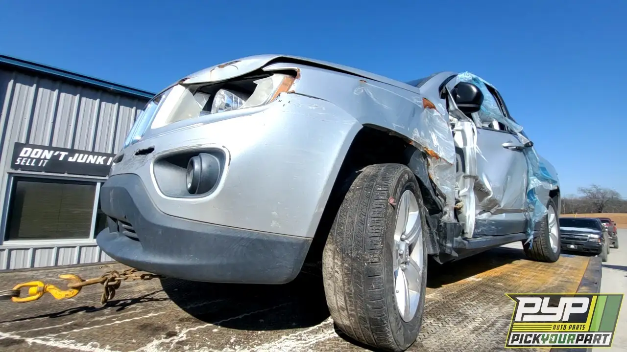 Photo of 2012 Jeep Compass