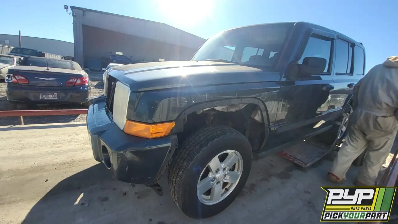 Photo of 2008 Jeep Commander