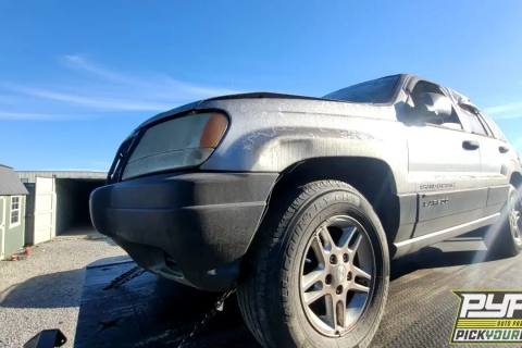 Photo of 2003 Jeep Grand Cherokee