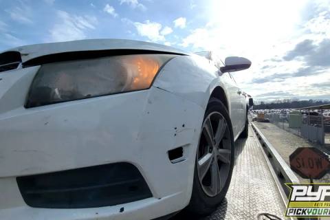 Photo of 2013 Chevrolet Cruze
