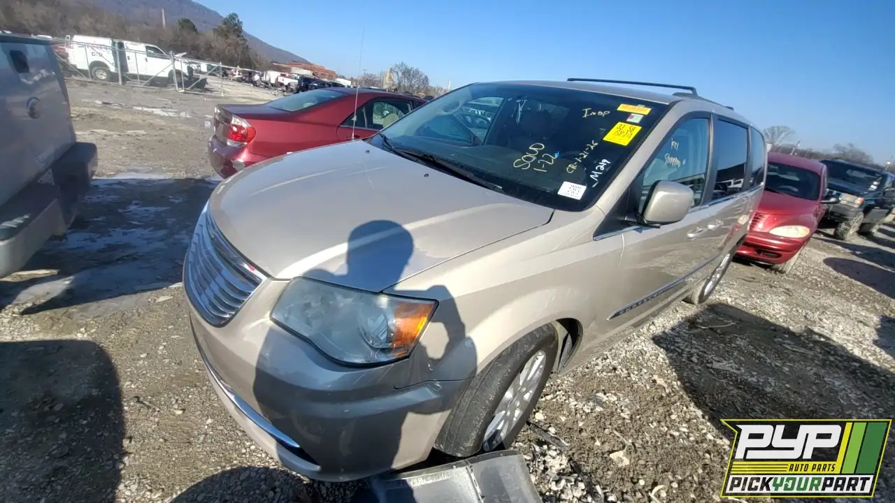 Photo of 2013 Chrysler Town & Country