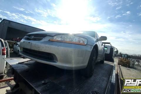Photo of 2000 Honda Accord
