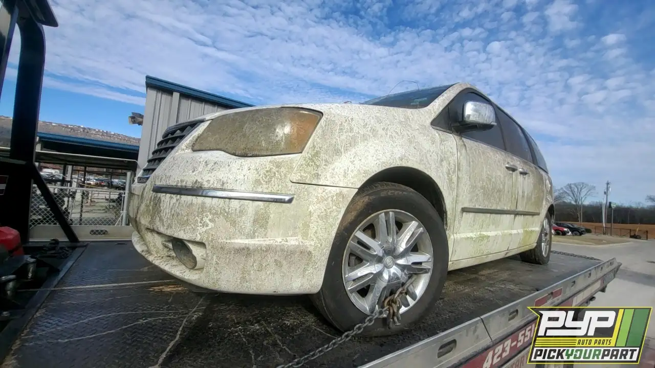 Photo of 2008 Chrysler Town & Country